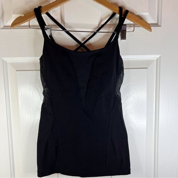 Lululemon Athletic Black Tank with Mesh Panels Size Small Activewear Outdoor - Picture 1 of 8